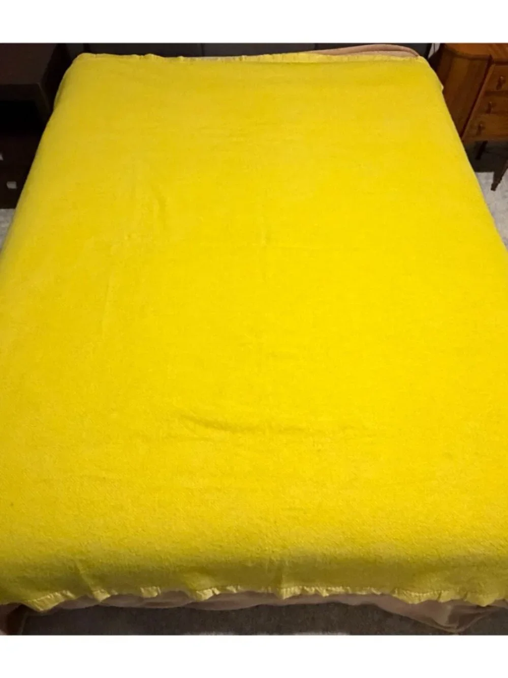 Vintage Chatham Waffle Weave Acrylic Blanket Satin Trim Binding Yellow 71x90